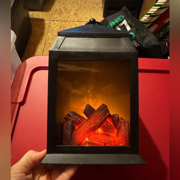 Small lantern light up decor - Picture 8 of 8